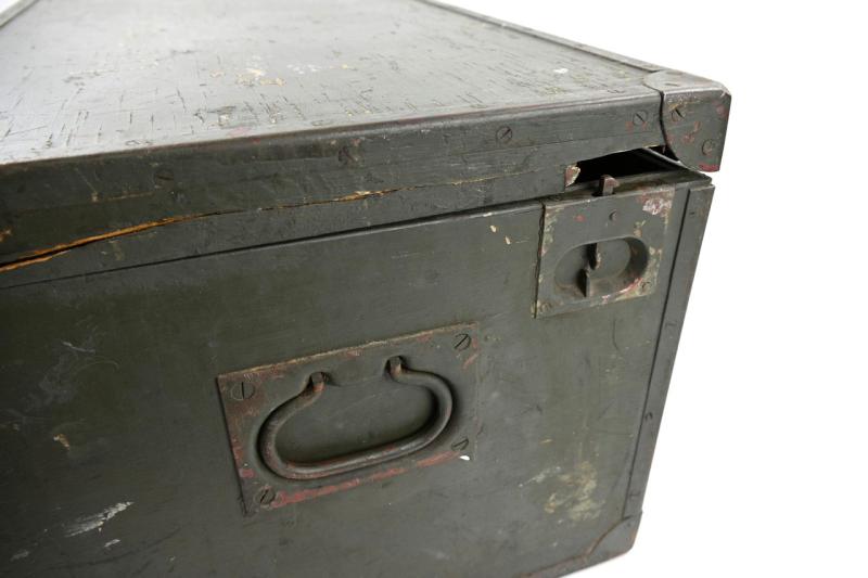 German WH Officer Clothing Case / Re-issued Luftschutz Gasmask Storage Box