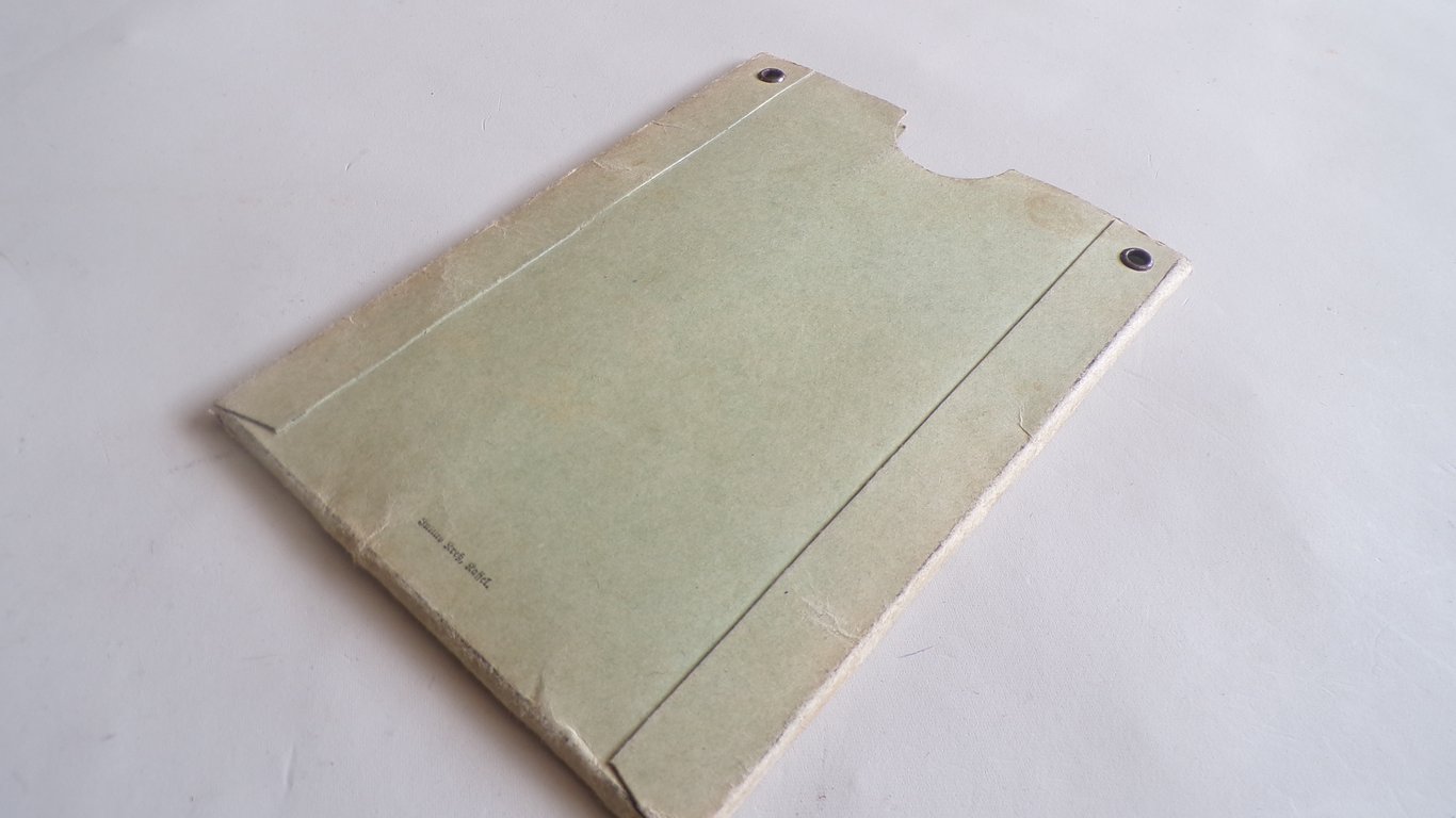 Protection cover for the Wehrpass