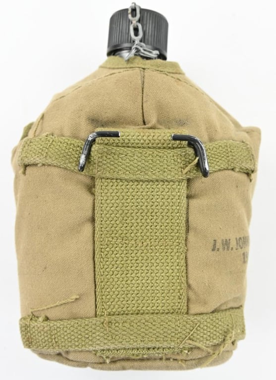 US M-1941 Cavalry/Paratrooper Canteen