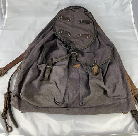 Luftwaffe Combat Backpack -1942-