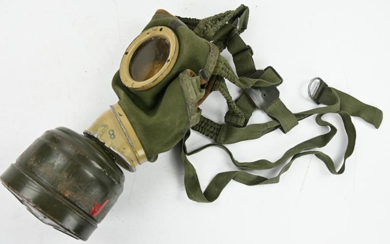 German KM Tropical Gasmask & Tornister