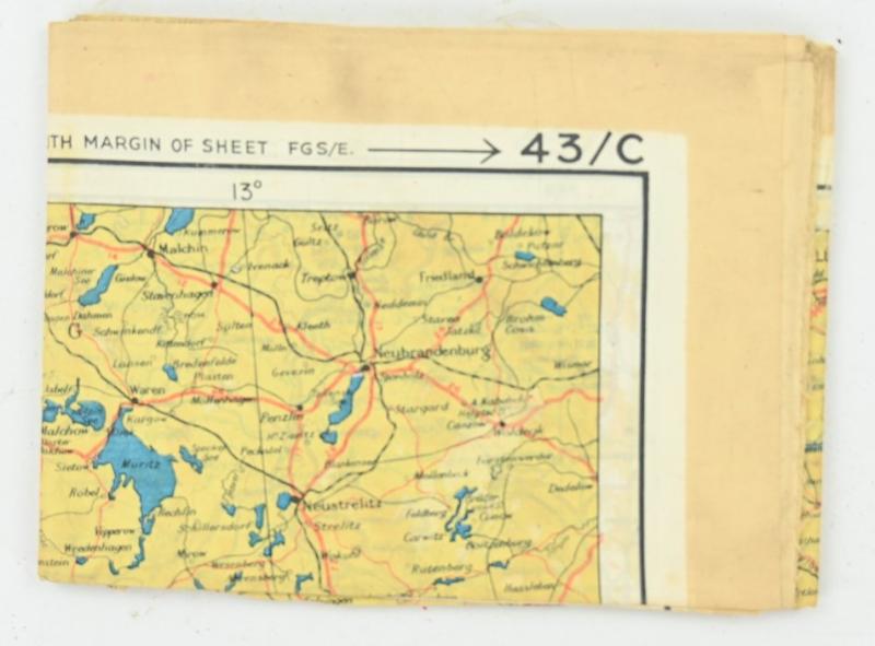 USAAF WW2 Escape Map set with Cover & Compas
