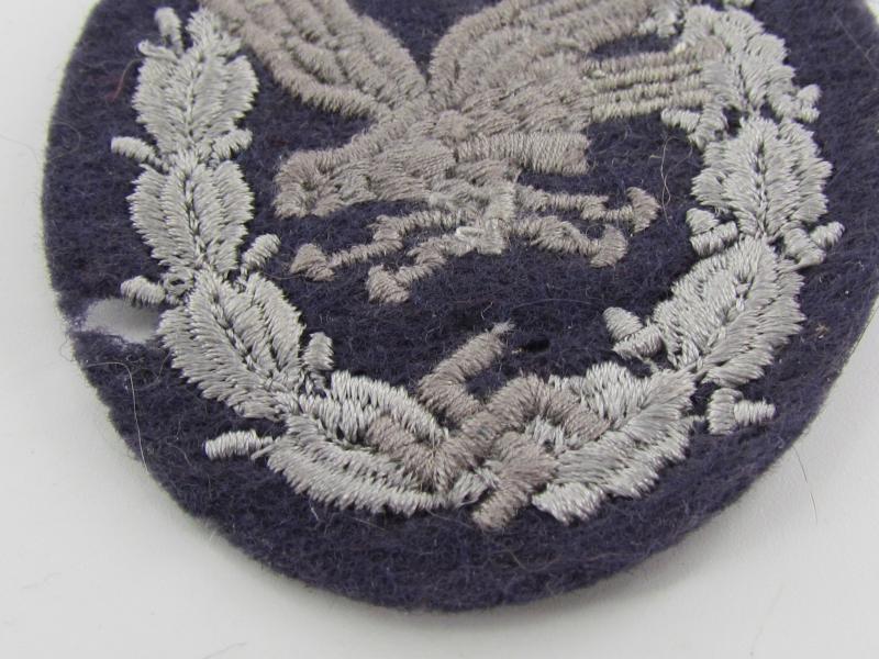 Luftwaffe Radio Operator & Air Gunner Cloth Badge