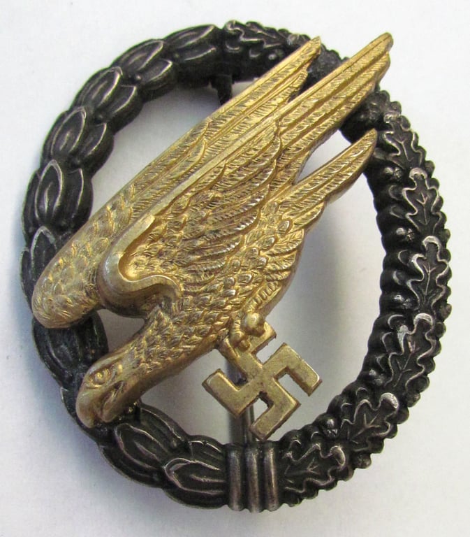Luftwaffe Paratrooper Badge by G.H. Osang, Dresden – Exceptional Condition