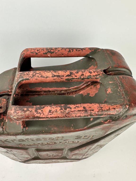 WW2 German ss jerrycan "Sandrik"