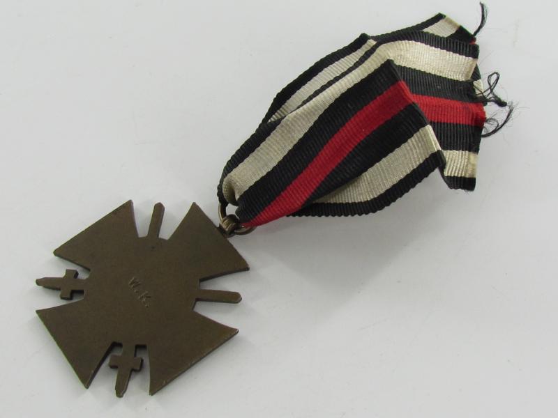 Ehrenkreuz für Frontkämpfer 1914-1918  ( Marked W.K. )