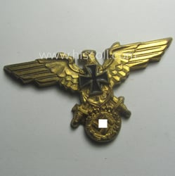 Interesting, veteran-related 'N.S.R.K.B.'- (ie. 'Nationalsocialistischer Reichskriegerbund'-) bright-golden-toned: 'N.S.R.K.B.'-visor-cap...