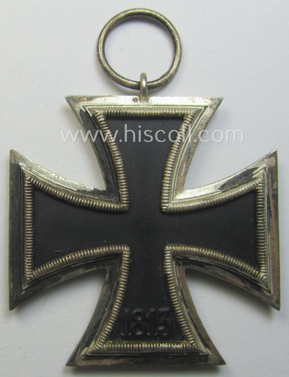 'Eisernes Kreuz II. Klasse' being a (typical) non-maker-marked example by a (by me) unidentified maker (ie. 'Hersteller')