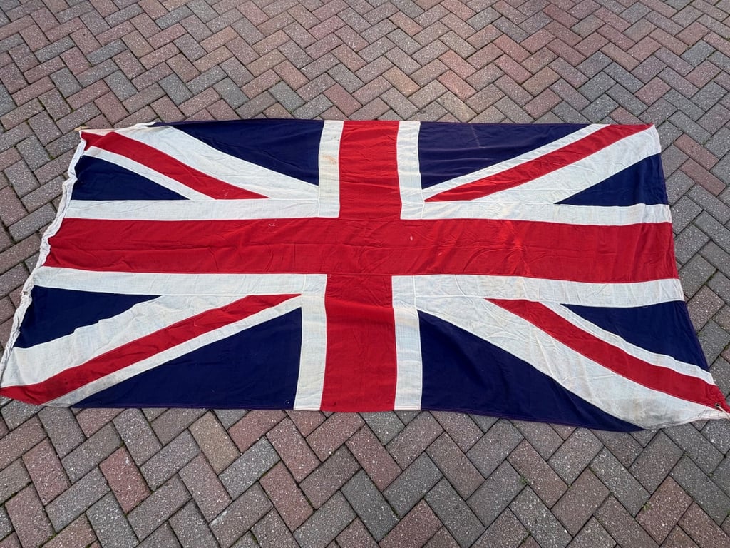 RARE WW1 AUTHENTIC 1916 EXETER PATRIOTIC PANEL STICHED BRITISH UNION JACK FLAG.