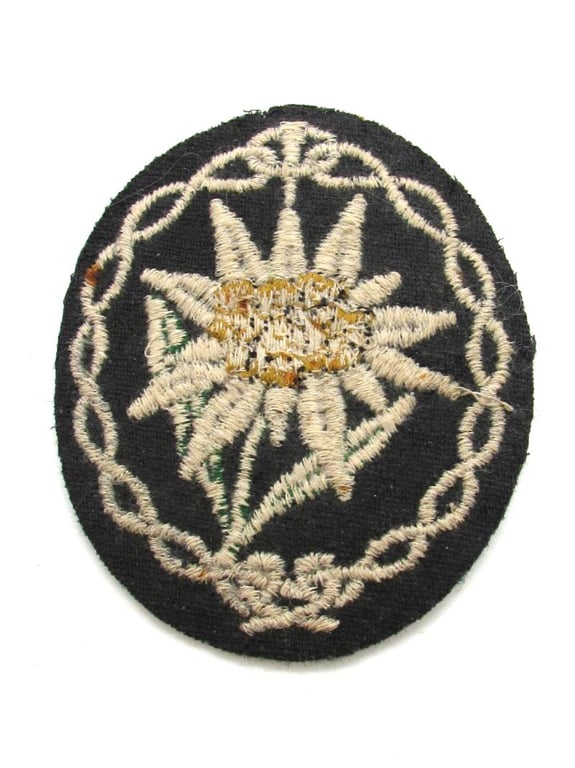 Wehrmacht Gebirgsjäger Edelweiss sleeve badge