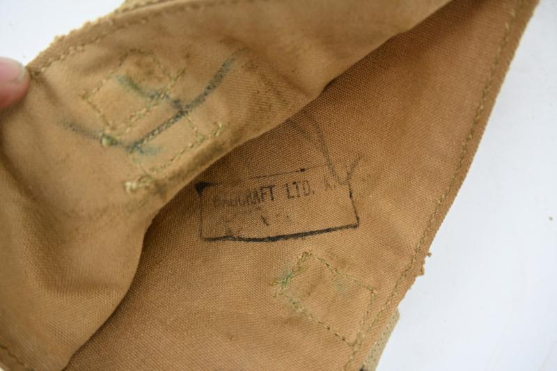 British WW2 Entrenching Tool in Pouch 1944