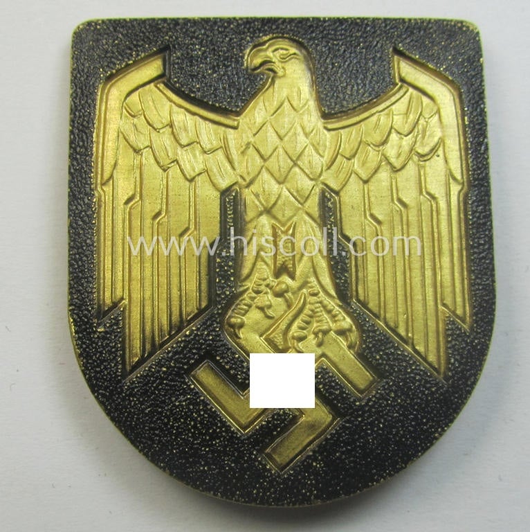 Pair of WH (Kriegsmarine) tropical, aluminium-based eagle-'pith-helmet'-shields
