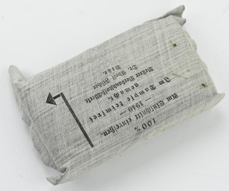 German WW2 First Aid Pack 1940