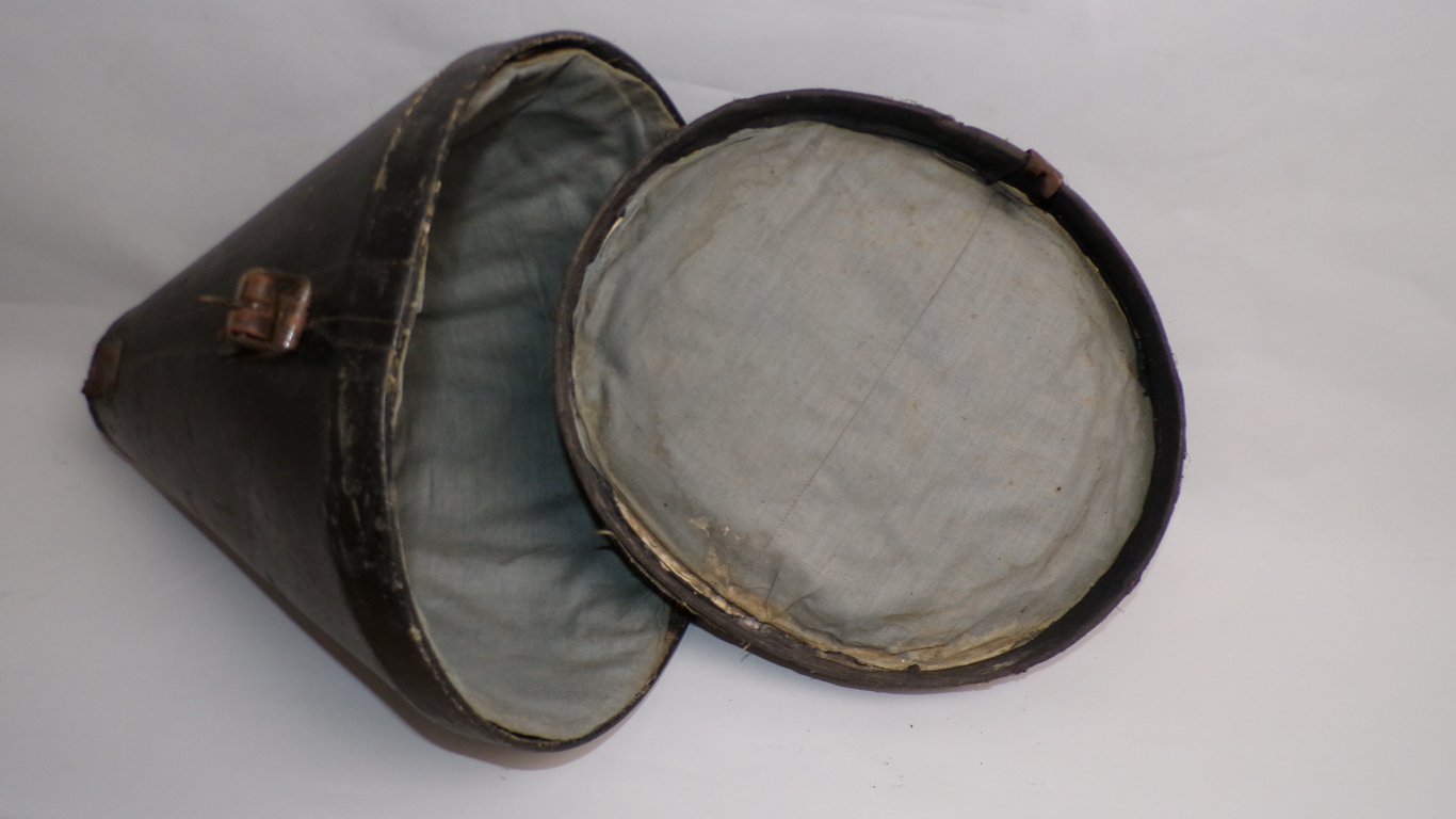 Imperial WWI German Pickelhaube case