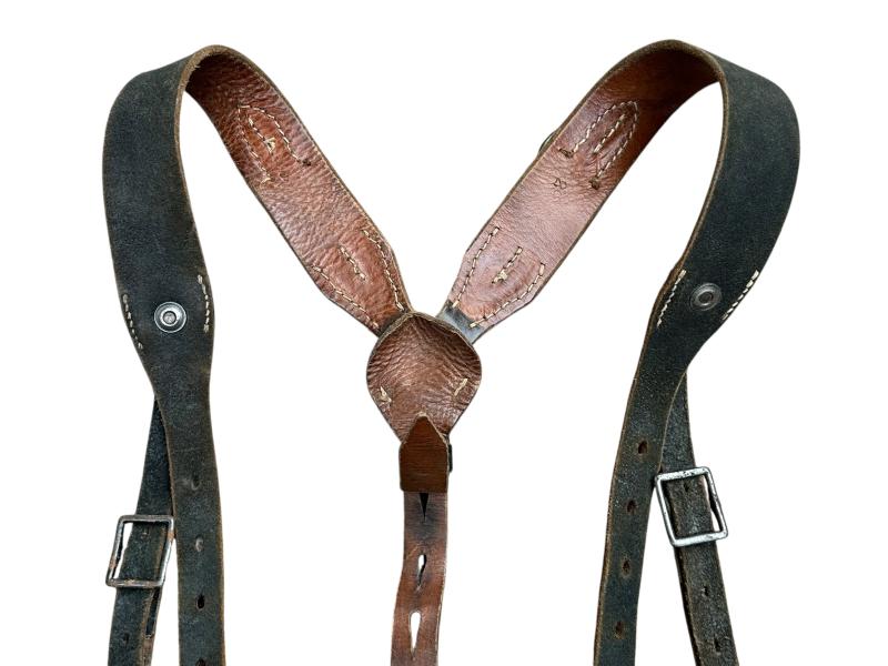 German WWII Leather Y-Straps