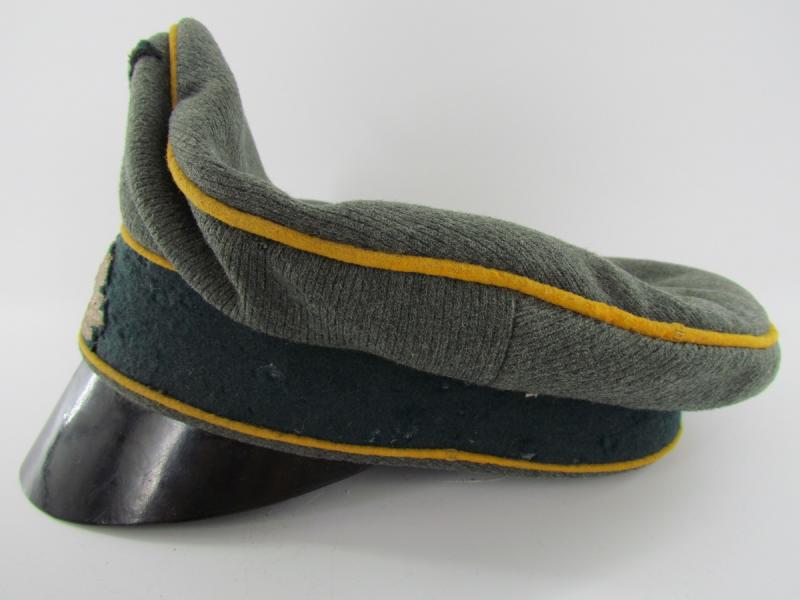 WH (Heer) Kavallerie Officers 'Crusher' Visor Cap Maker Marked