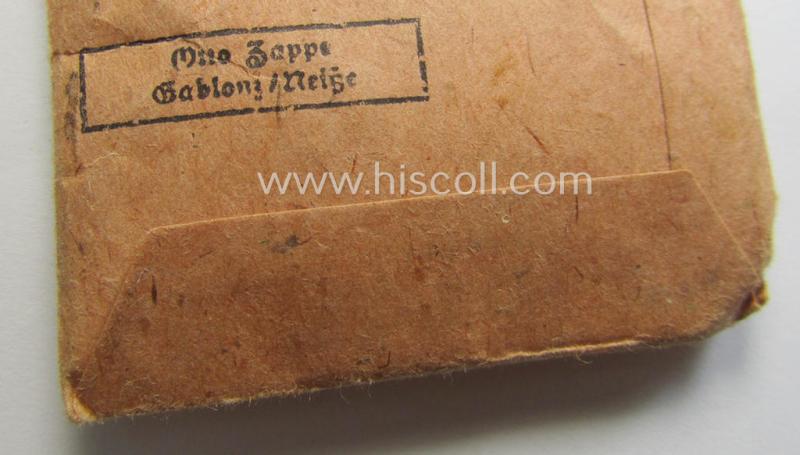 Neatly maker- (ie. '110'-) marked medal: 'Winterschlacht im Osten 1941/42' in its period pouch by the company: 'Otto Zappe'