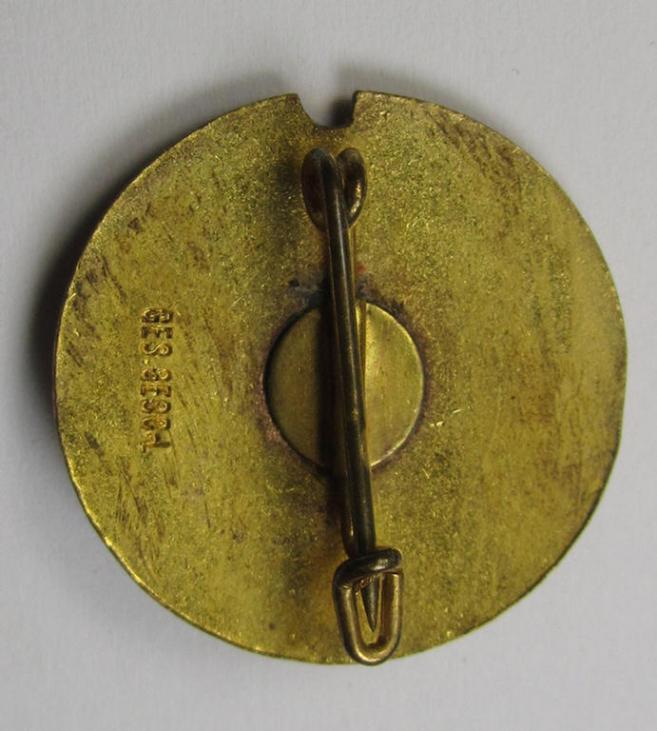 Attractive, bright-golden-toned membership lapel-pin (ie. 'Goldene Ehrennadel für 40 jährige Mitgliedschaft') within the: 'Nationalsozialistischer Deutscher Marinebund' (NSDMB) being a nicely preserved example
