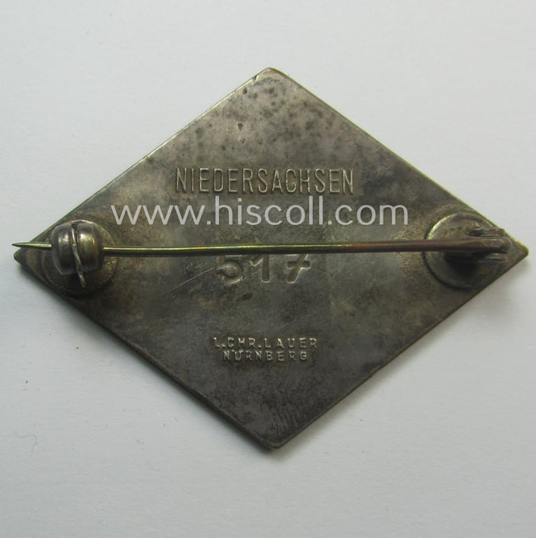 Attractive - and unusually found! - example of a DRK-related, TR-period nurses'-badge or: 'Dienstbrosche des Agnes Karll Schwesternverband' being a serial-numbered example that comes in a fully untouched condition
