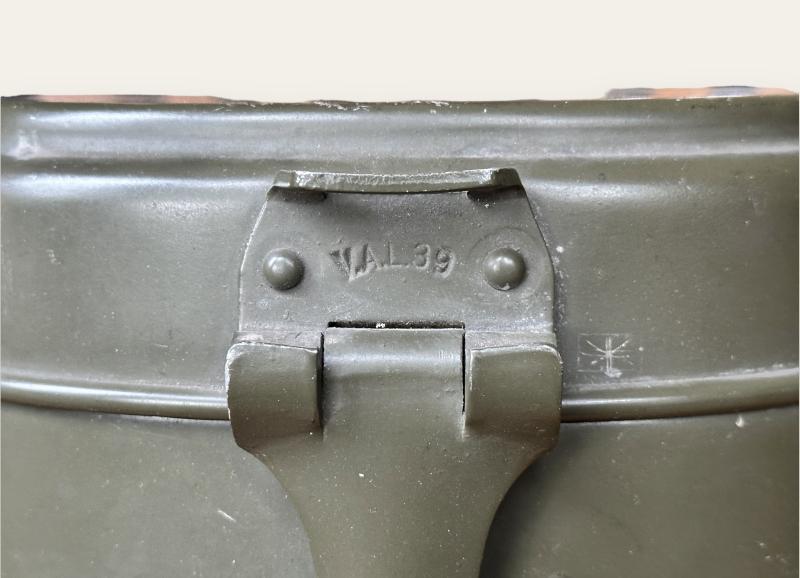 German WWII Messkit -V.A.L. 39-