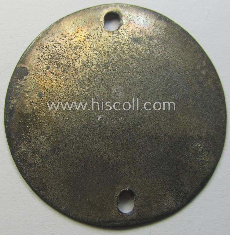 WWI-period Iron Cross 1st class (or: 'EK 1. Klasse') being a typical non-maker-marked example that comes mounted onto its (unusual!) and functional 'screw-back'- (ie. 'an der Schraube'-) set-up