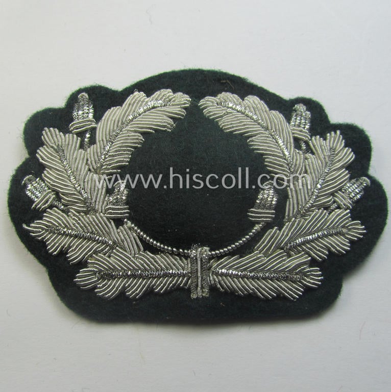WH (Heeres) officers'-type, hand-embroidered cap-cocarde (ie: 'Kokarde für Schirmmütze')