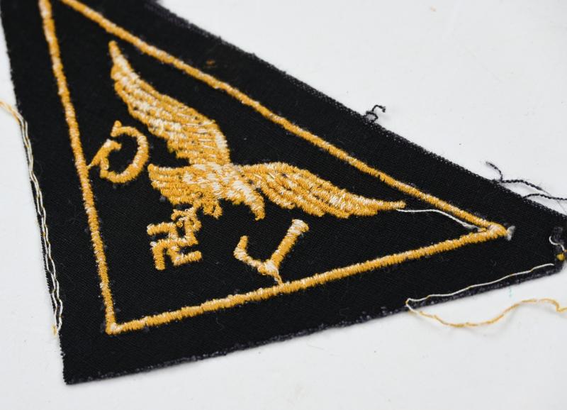 German LW Sleeve Triangle Badge LG