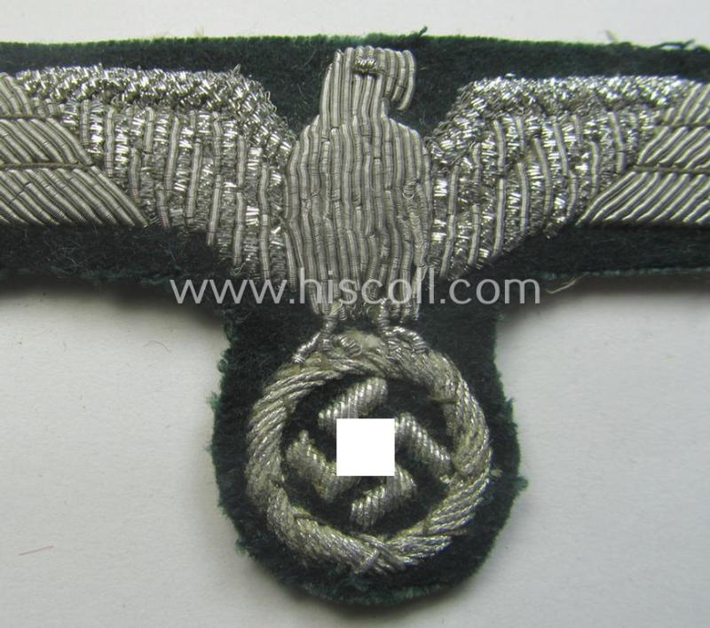 WH (Heeres) officers'-type, hand-embroidered breast-eagle (ie. 'Brustadler für Offiziere') as was executed in bright-silverish-coloured braid as was intended for usage on the various officers'-pattern tunics