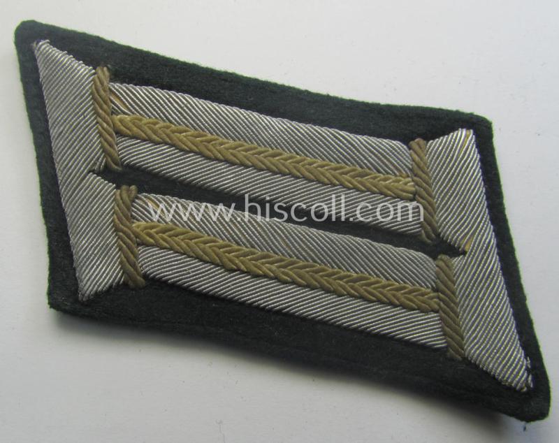 Pair of WH (Heeres) collar-tabs (ie. 'Kragenspiegel für Offiziere'): 'Offizier der Infanterie-Trpn.'