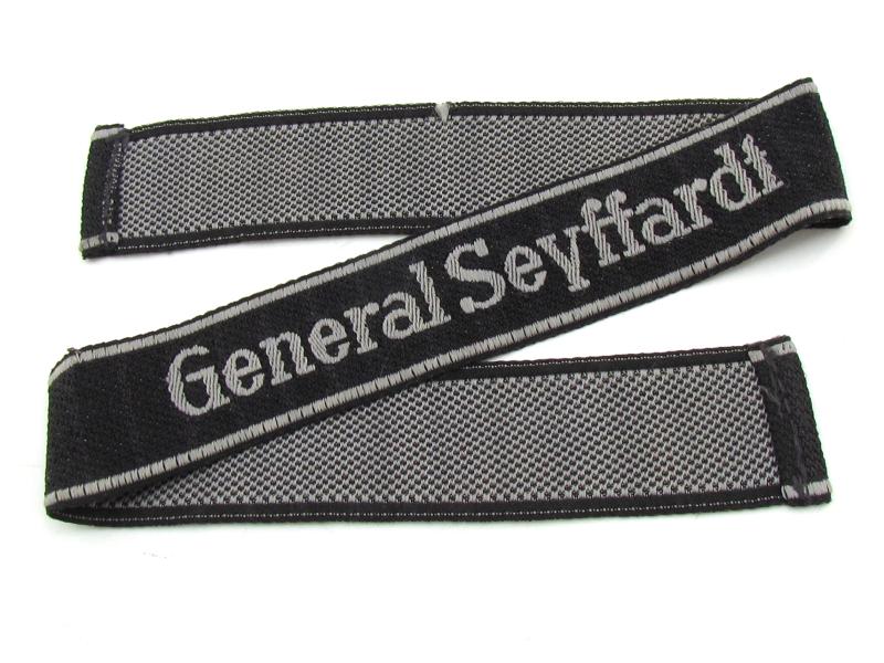 Waffen-SS Panzergrenadier Regiment "General Seyffardt" Bevo Cufftitle