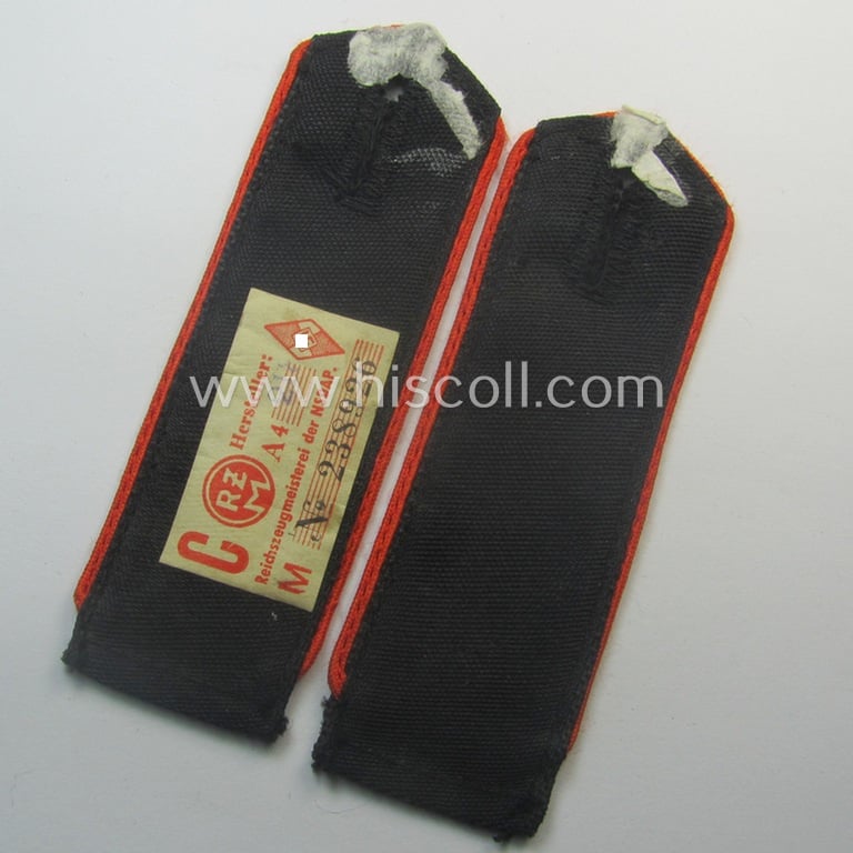 Pair of: 'Allgemeine-HJ'-shoulderstraps: 'Hitlerjunge' - 'Bann 865' (Bann 865 = 'Bann Lichtenfels' as was situated in the: 'Gebiet Süd Bayr. Ostmark')