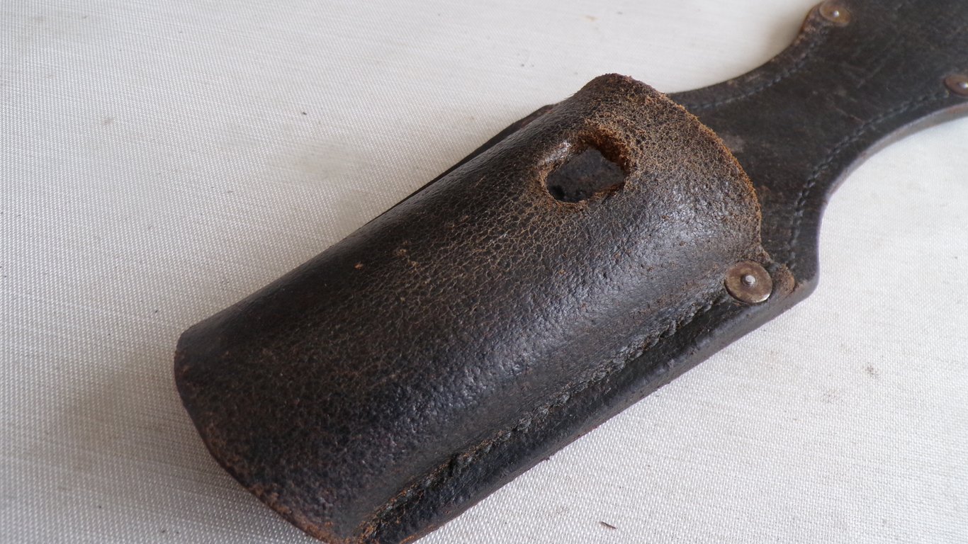 Luftwaffe LBA Bayonet Frog 1940
