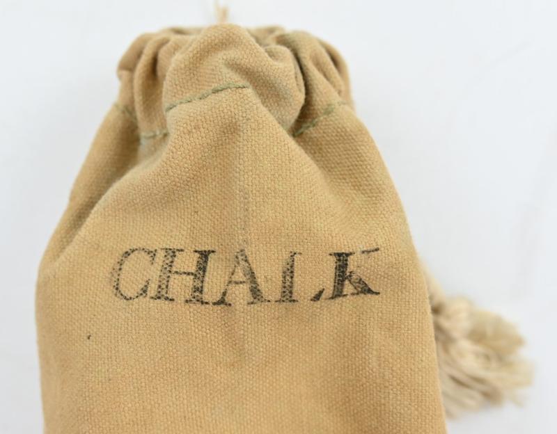 US WW2 Chalk Pouch with Content