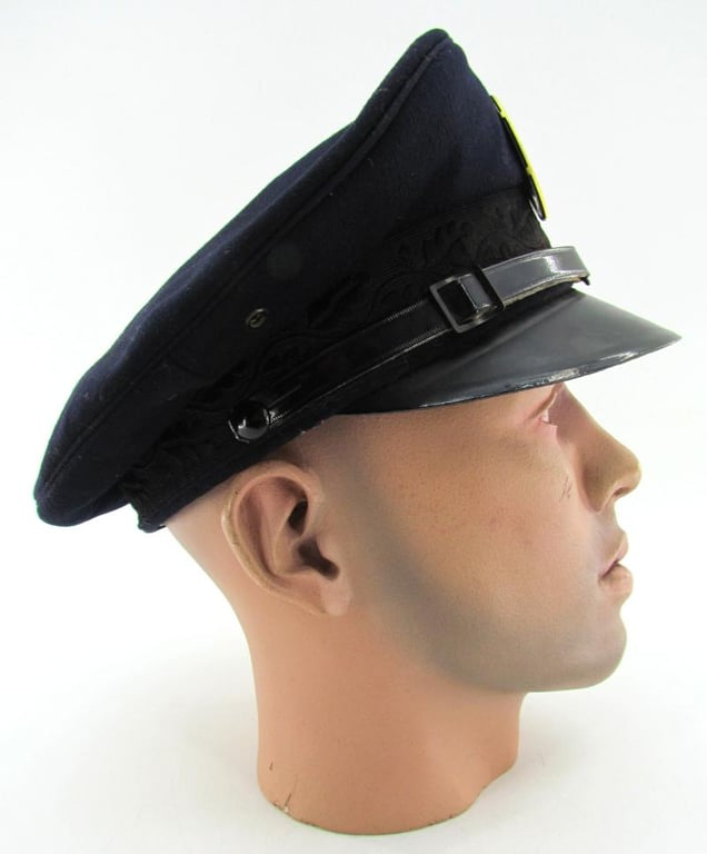 German DAF ‘Deutsche Arbeitsfront’ visor cap with RZM Label