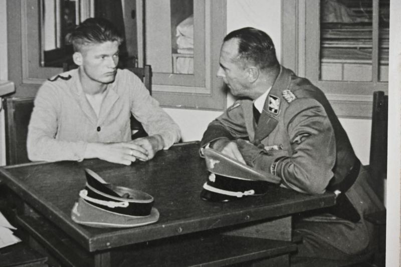 Dutch Waffen-SS Press Photo 'Rauter'