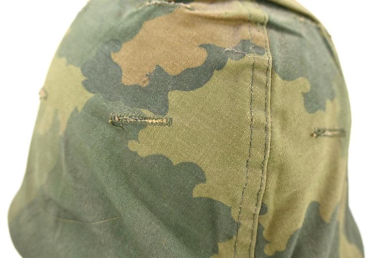 US Vietnam Paratrooper helmet with camouflage cover and liner