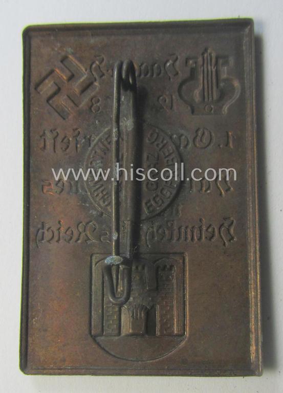 Golden-bronze-toned, commemorative so-called: 'DSB'- (ie. 'Deutsche Sänger Bund'-) related 'tinnie': '1. Gausängerfest des Hausrückgaues nach der Heimkehr ins Reich - Haag a. H. -  12.6.1938'