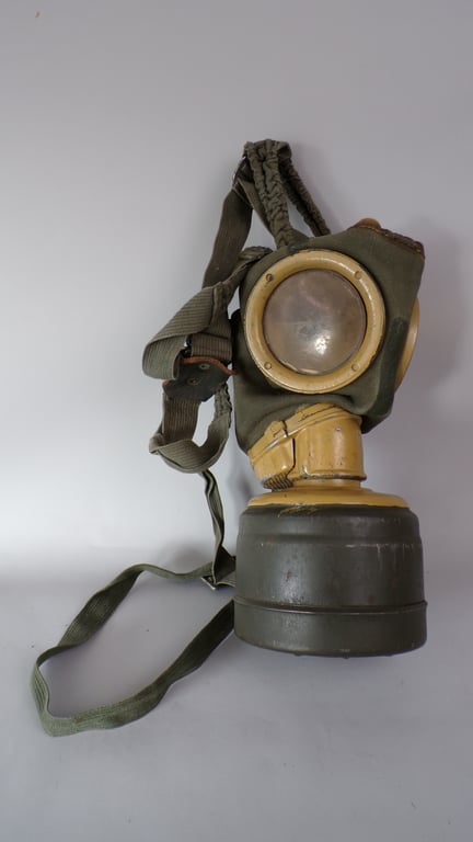 Named GM30 Gasmask in tropical tan