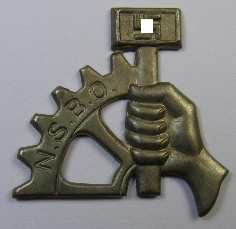 Unfinished, hollow-back- and I deem nickle-based so-called: early-pattern, N.S.B.O. (ie.: 'National-Sozialistischer Betriebszellen-Organisation') sleeve-diamond-device (ie. 'Metall-Abzeichen für N.S.B.O.-Ärmelraute')