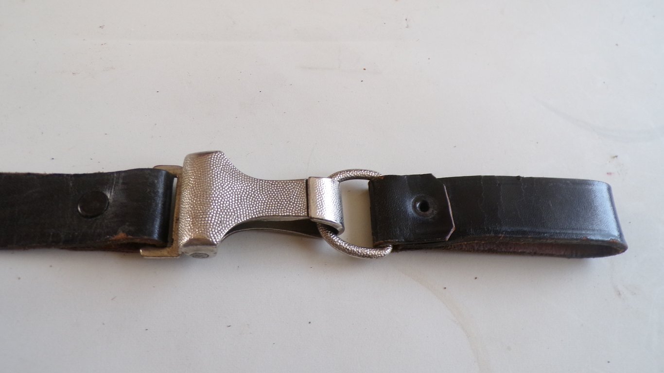 HJ Leather Cross Strap Set