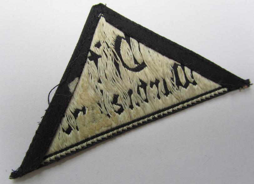 Superb - and actually extremely rarely encountered! - 'HJ' ('Hitlerjugend') ie. 'BDM' (or: 'Bund Deutscher Mädel') district-triangle (ie. 'Gebietsdreieck') entitled: 'Ost Wartheland'