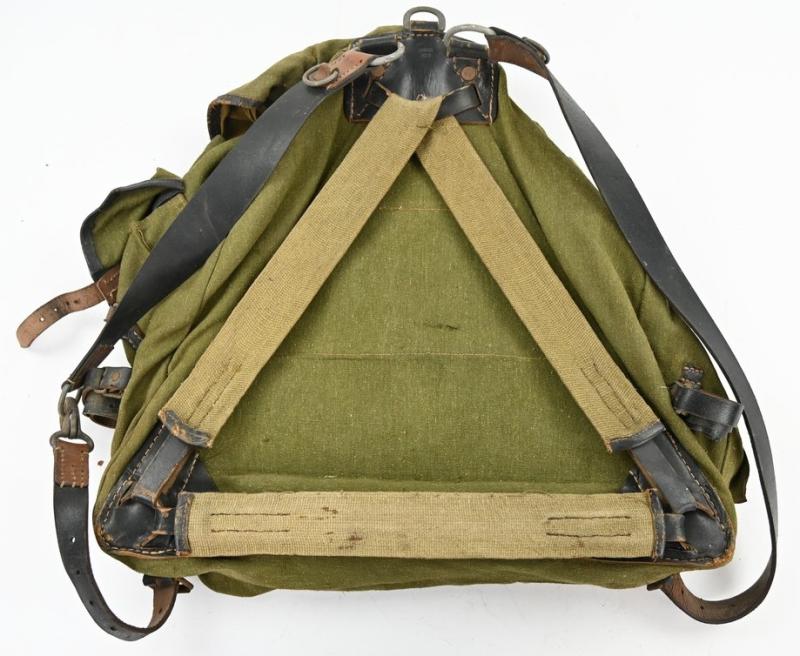 German WH Backpack with Frame