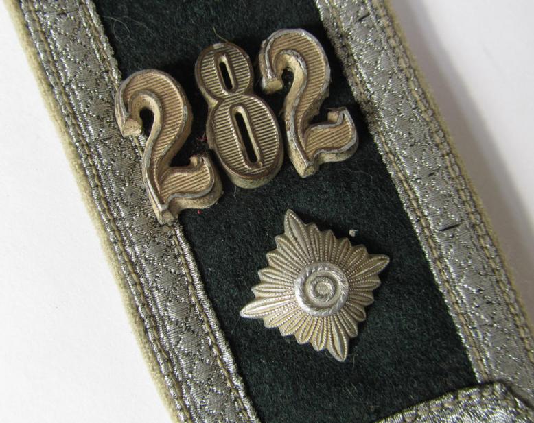 Attractive - albeit regrettably single! - early- (ie. pre-war-) period WH (Heeres), 'M36'-pattern (rounded-style-) 'cyphered', NCO-type shoulderstrap, as was intended for a: 'Feldwebel des Infanterie-Regiments 282'