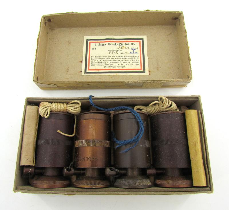 Original WWII German Druck-Zünder 35 (DZ 35) — set of 4 in the original carton.