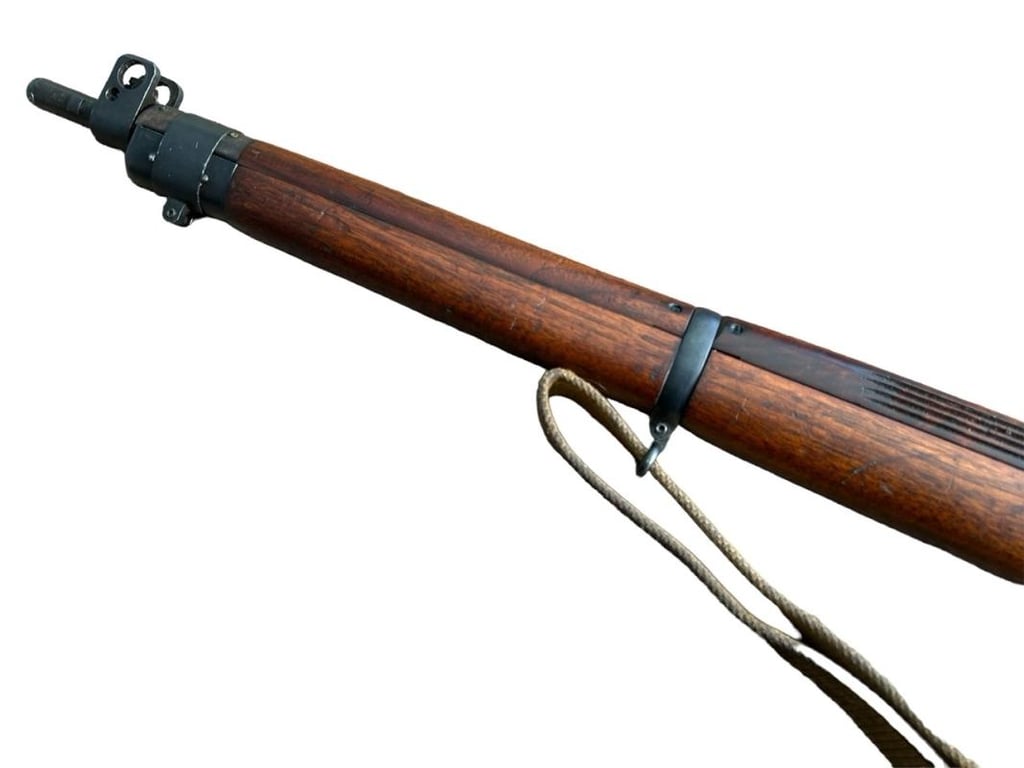 Deactivated Lee-Enfield no4 mk1* Canadian Longbranch made 1942