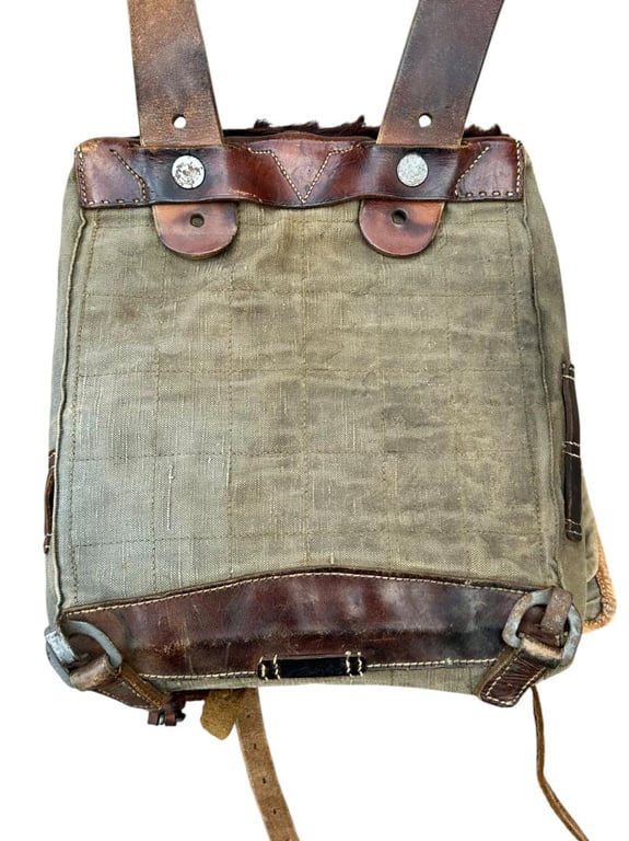German Late-war Medical Backpack
