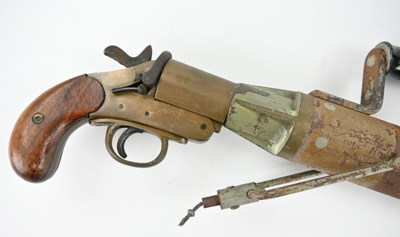 British WW2 Schermuly Line Throwing Pistol