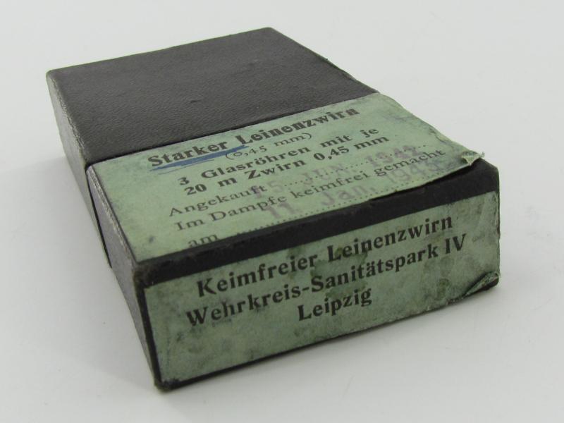 Wehrmacht Medical thread to stitch a wound