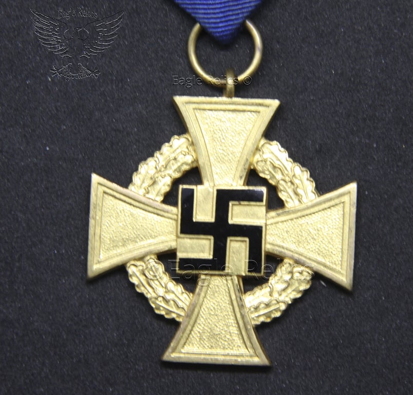 40 Year Faithful Service Medal Treudienst-Ehrenzeichen für Beamte Angestellte und Arbeiter –