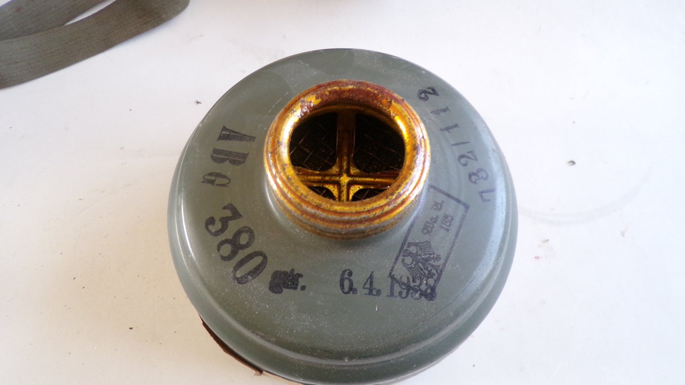 GM38 Auer Gas Mask (Luftschutz Issue)